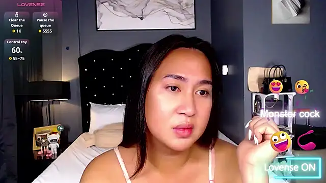 HOTTESTCANDYTS webcam
