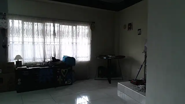 AlinaWoolf_ webcam