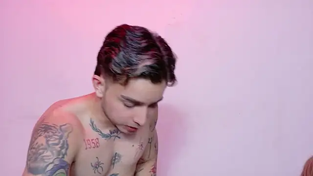AliceandMax webcam