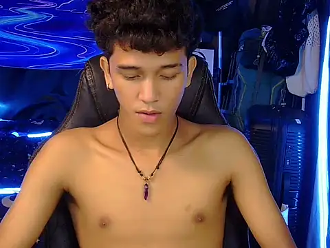 hugekenbigcock webcam
