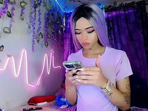 Daisha_26 live cam on StripChat