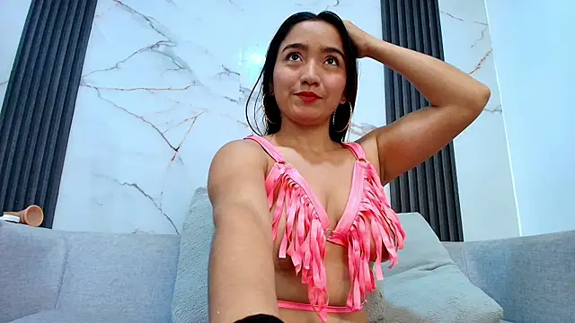 AuroraRenard live cam on StripChat