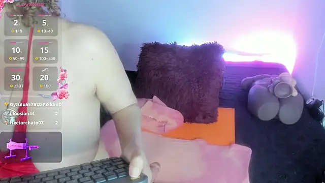 SheraHadee webcam