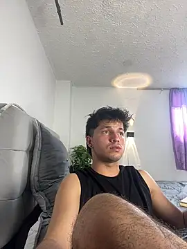 Issac_james_ live cam