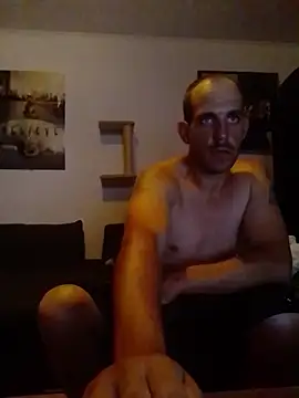 Codymc89 live cam on StripChat