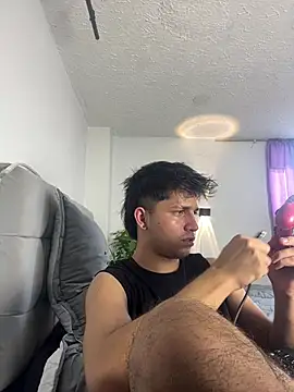 Issac_james_ live cam
