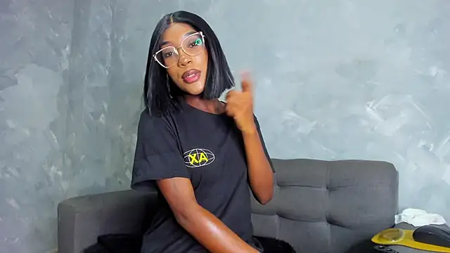 deyy_madissonn webcam