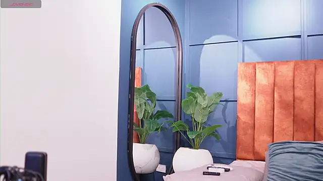 Ariaa_Isabell webcam