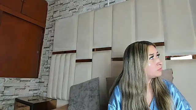 ANLLELOAndANGELA webcam