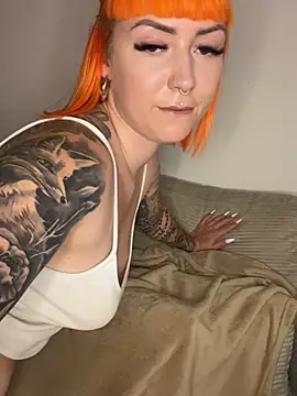 ScarletVixenLive webcam