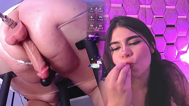 IsabellaBlow webcam