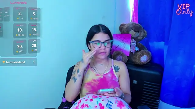 angelina_77 webcam