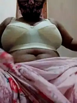 mimma_-_aara webcam