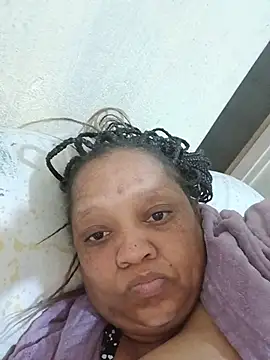 BBW123MILF webcam