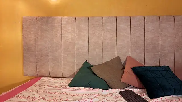 ninaa_james webcam