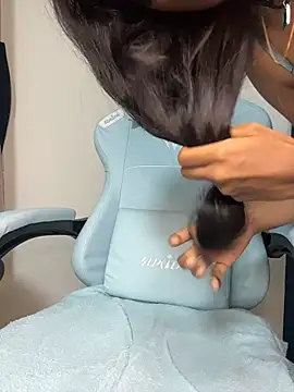 Amycamlive webcam
