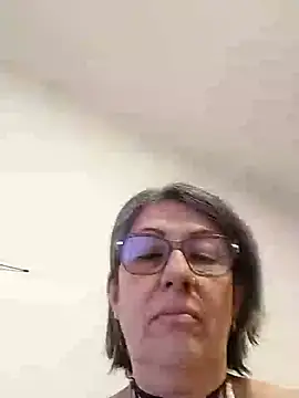 nocturnewhisper webcam