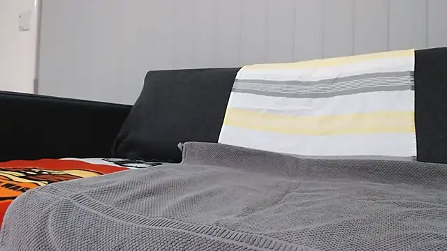 lilchristian@xh webcam