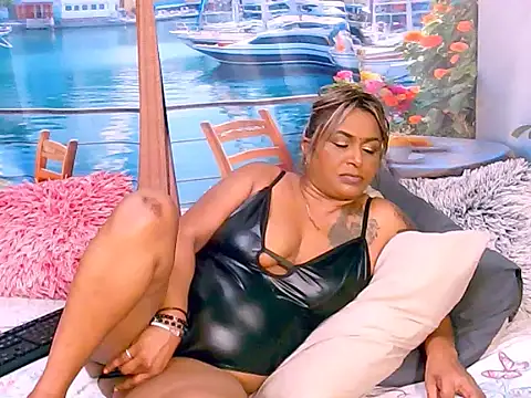 indiansparkle live webcam show