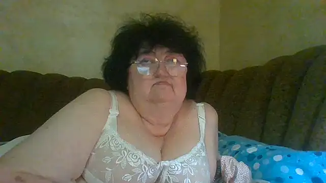 MilaSky5303 live cam on StripChat