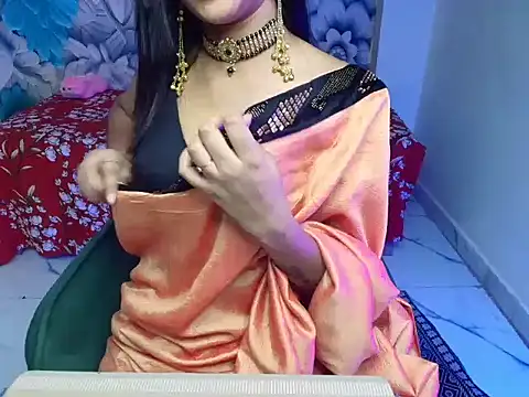 Hot-kavya live webcam show