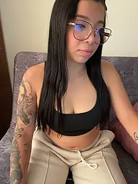 maaddyXXX webcam