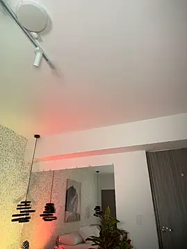 NINI__MOON__ webcam