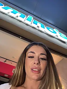 IsabellaEtthan live cam