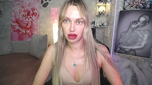 NickyAdamidi webcam