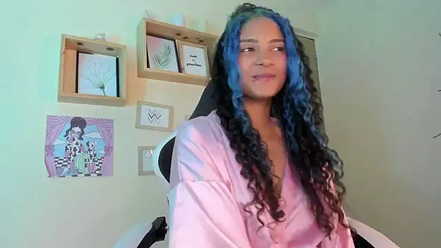 Franchezcaa_ webcam