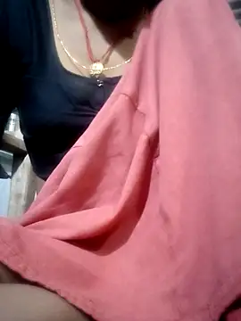 Aarti9080 webcam