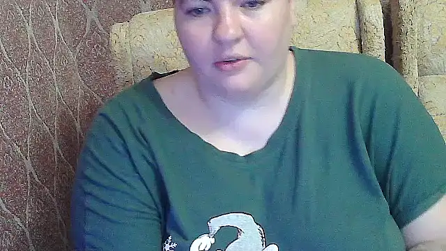MilaXHelen webcam