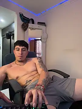 strongboy_ webcam