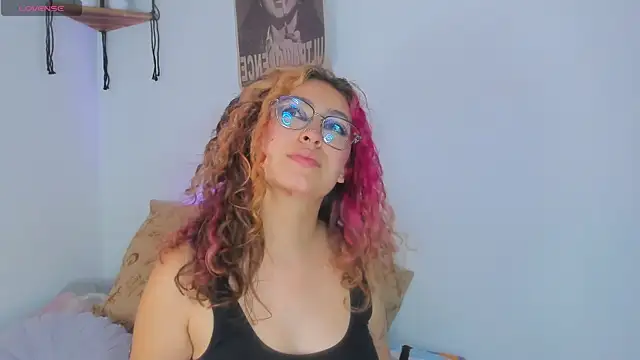 MarieTaylor_ webcam