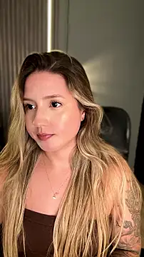 MiaPetit_ webcam