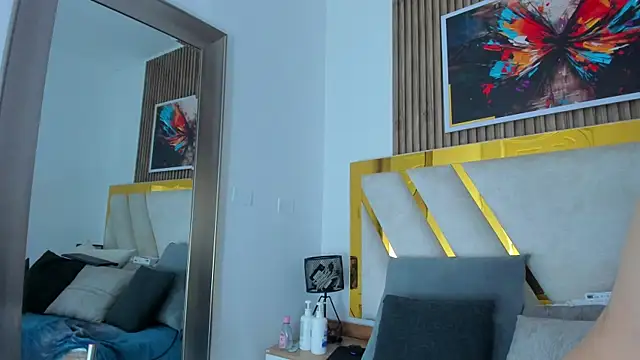 Luna_Naughty1 webcam