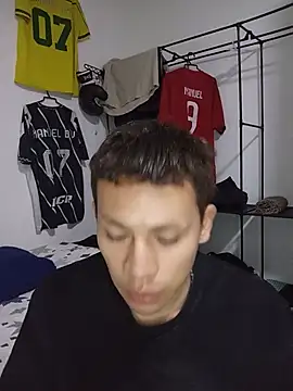 NekoboiPetiole live cam on StripChat