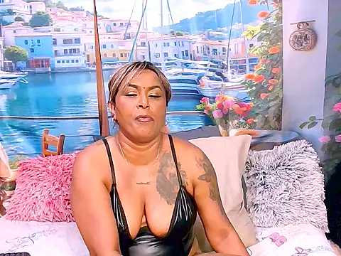 indiansparkle live cam on StripChat