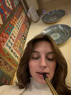 -AngelAri-