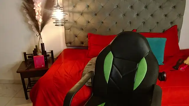 lindsay_taylorjoy webcam