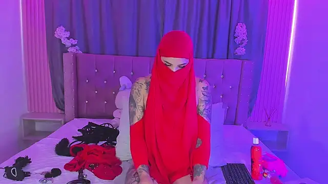 Nayla-Mouna webcam