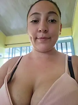 VickyHoult webcam