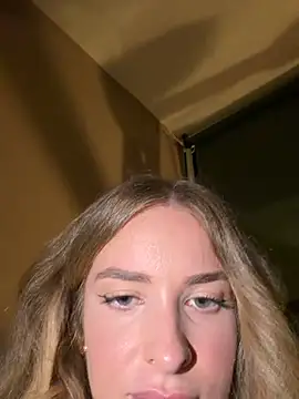 EvieEvans live webcam show