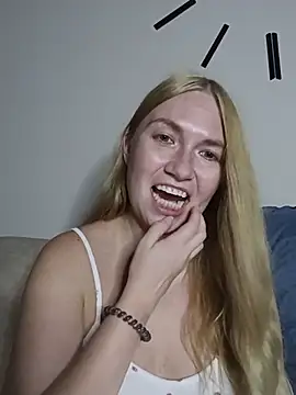 KisaVixen webcam