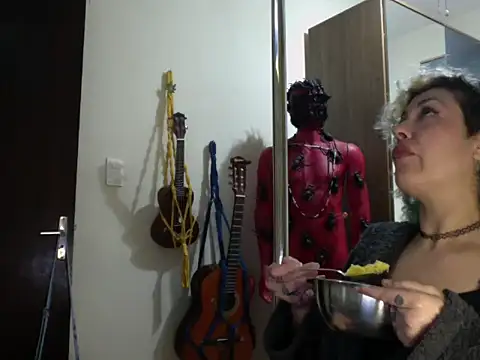 MariLouM webcam
