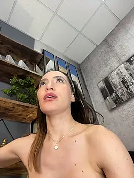 IAmNobodyXXX webcam