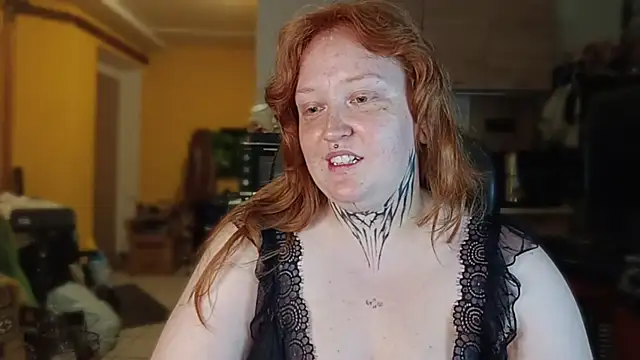 CURVYSAKURA live cam on StripChat