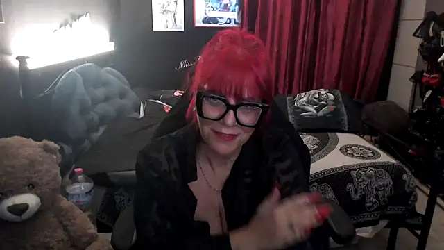 diavo72 live cam on StripChat