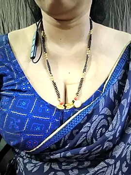 bhuvana_555 stripchat