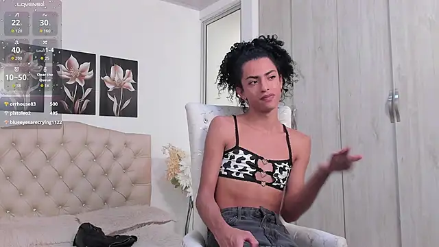 abigail_f00x (T teen) - CUMSHOW